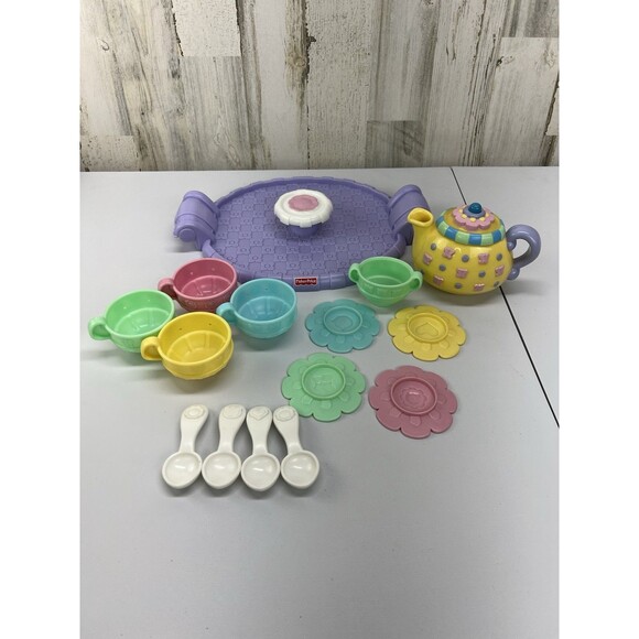 Vintage 2000 Fisher Price Musical Tea Set Dishes Cups Plates Spoons Platter - Picture 2 of 9